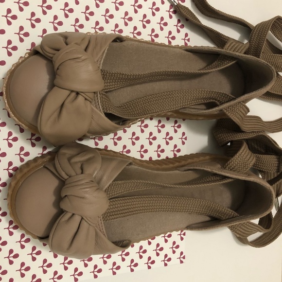 Puma Shoes - Puma Fenty x Rihanna sandals